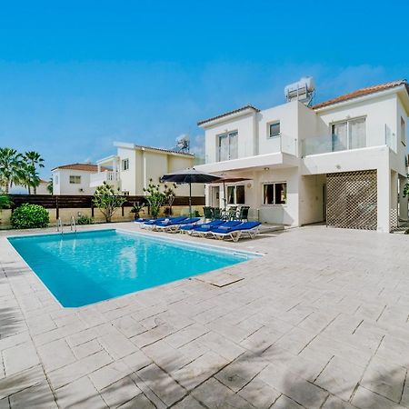 Villa Marrika Ajía Nápa Kültér fotó